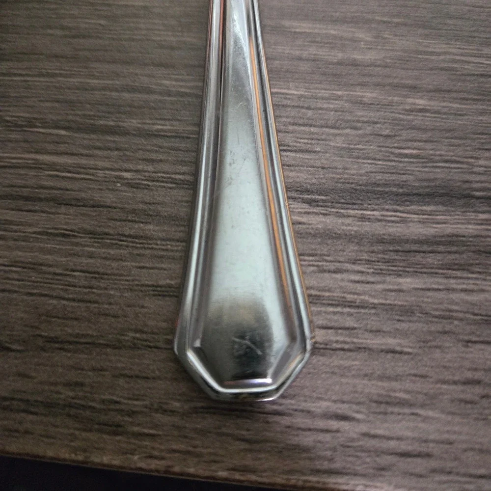 Wallace Casino 18/10 China Soup Spoons Set of 3 Silver‎ Tone Stainless Steel